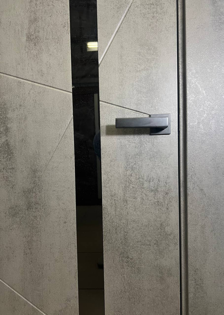 M48, Бетон серый, Лакобель черный